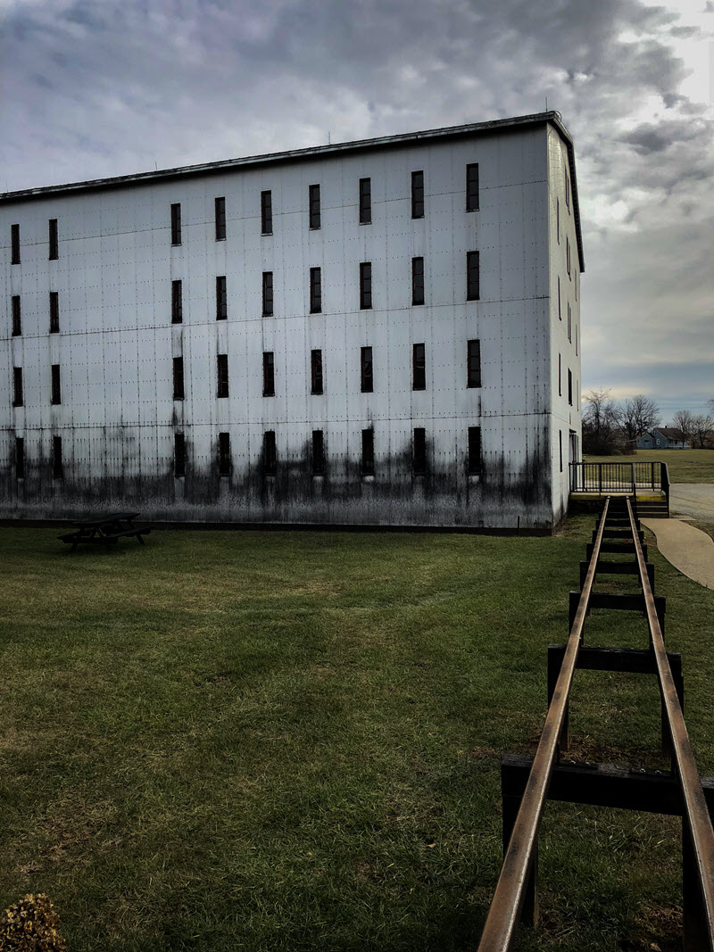 Willett_Distillery_Rickhouse